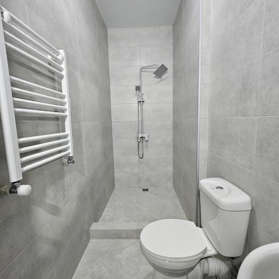 Hotel Memory Basket Kutaisi Zewnętrze zdjęcie