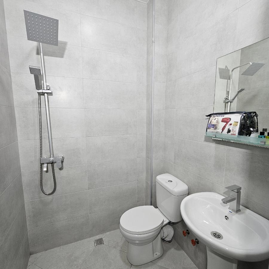 Hotel Memory Basket Kutaisi Zewnętrze zdjęcie