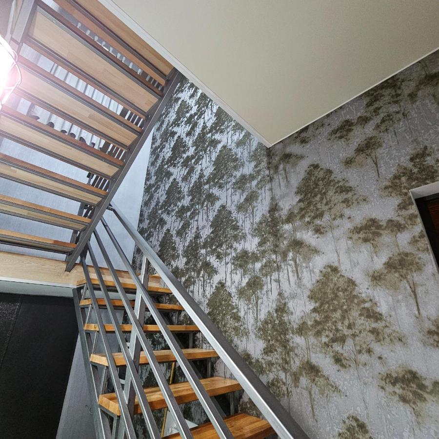 Hotel Memory Basket Kutaisi Zewnętrze zdjęcie