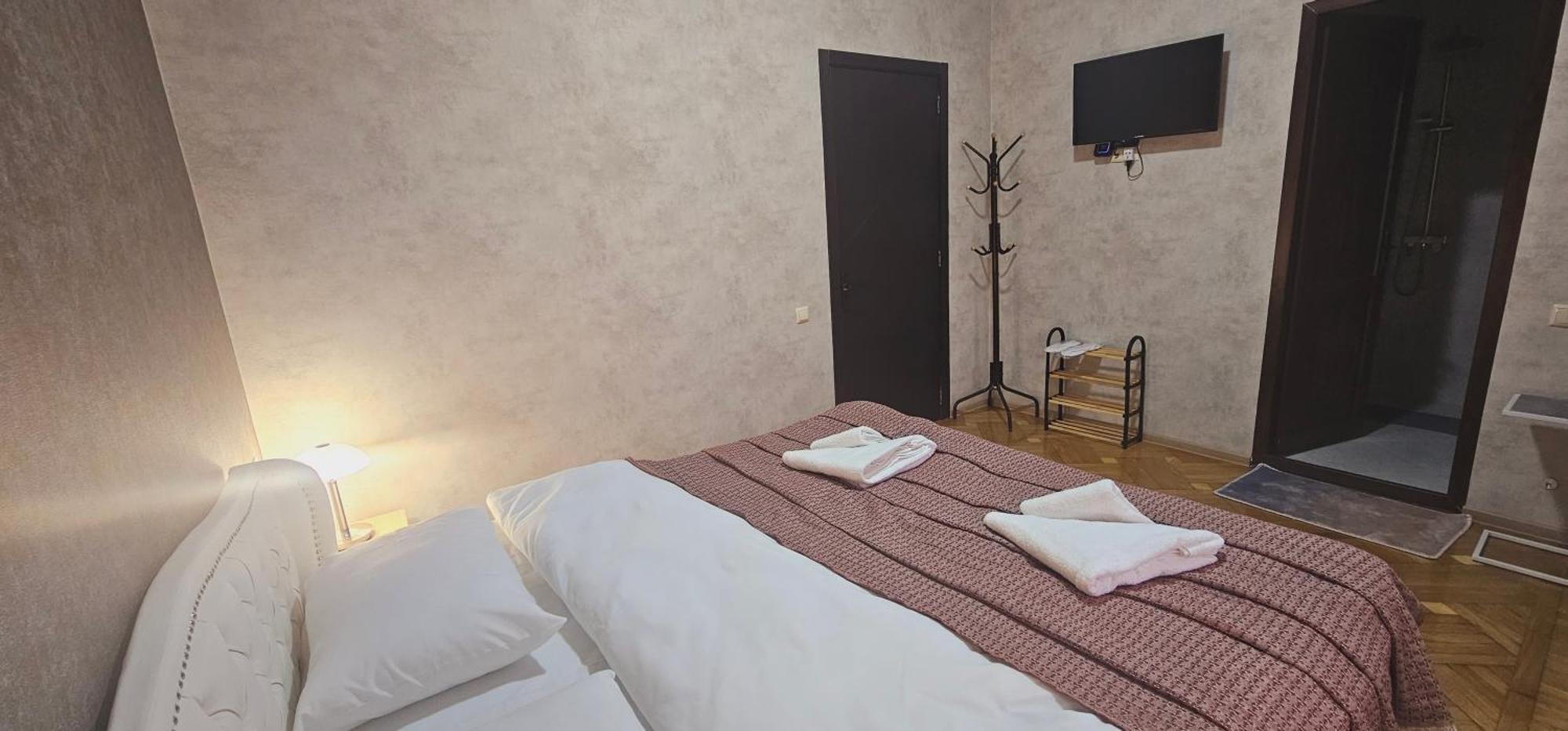 Hotel Memory Basket Kutaisi Zewnętrze zdjęcie