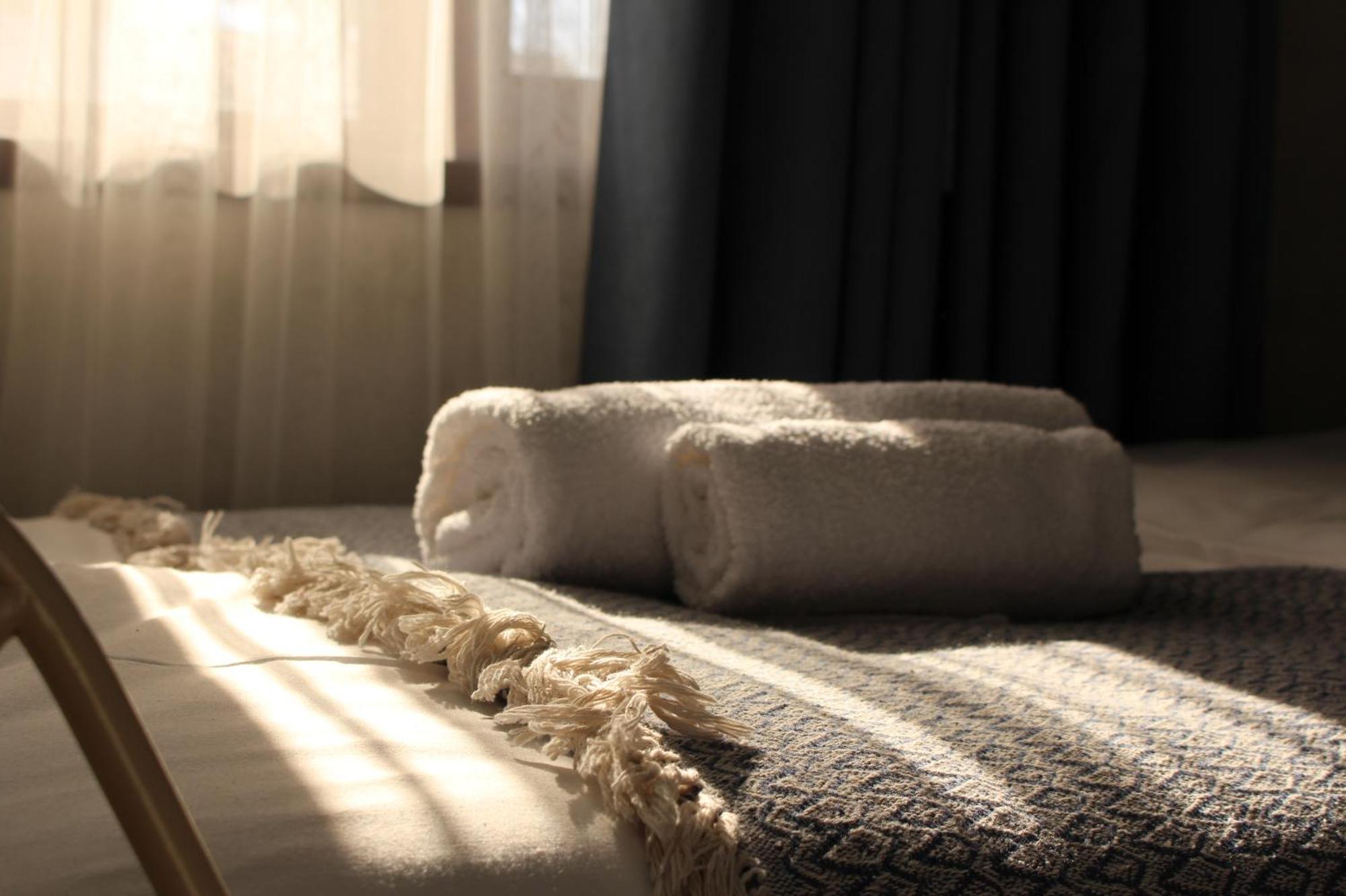 Hotel Memory Basket Kutaisi Zewnętrze zdjęcie