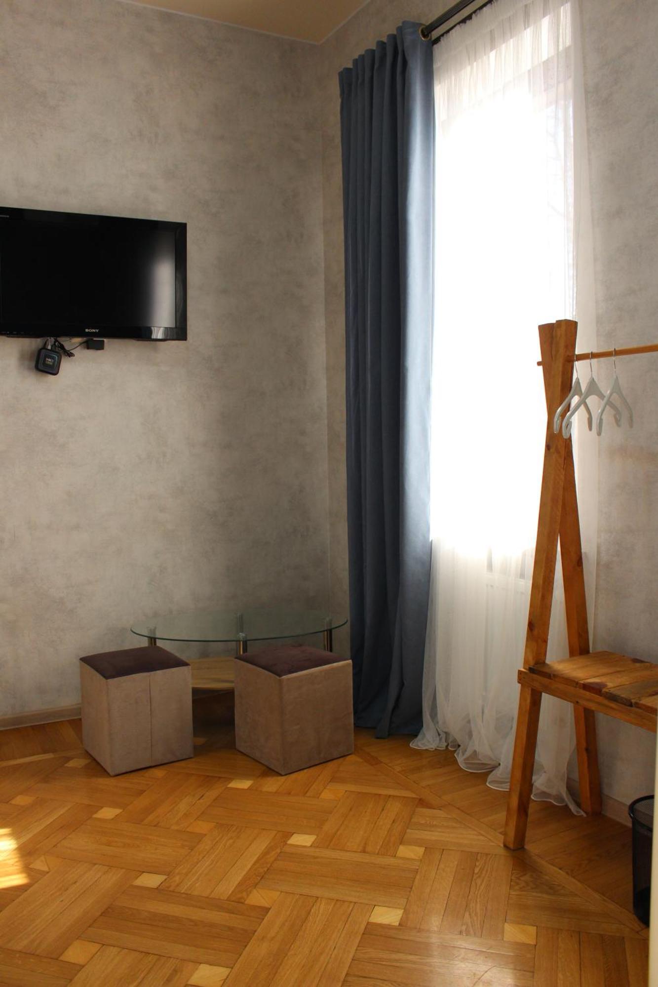 Hotel Memory Basket Kutaisi Zewnętrze zdjęcie