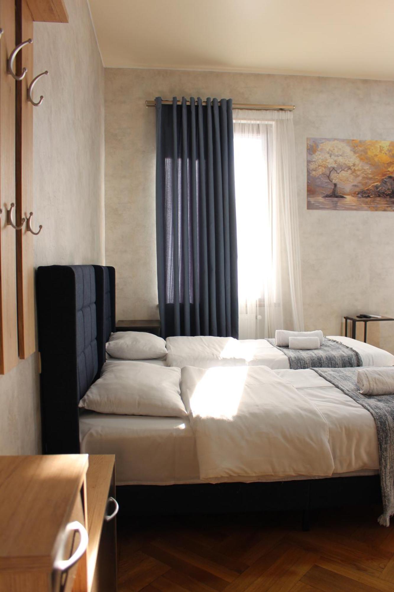 Hotel Memory Basket Kutaisi Zewnętrze zdjęcie