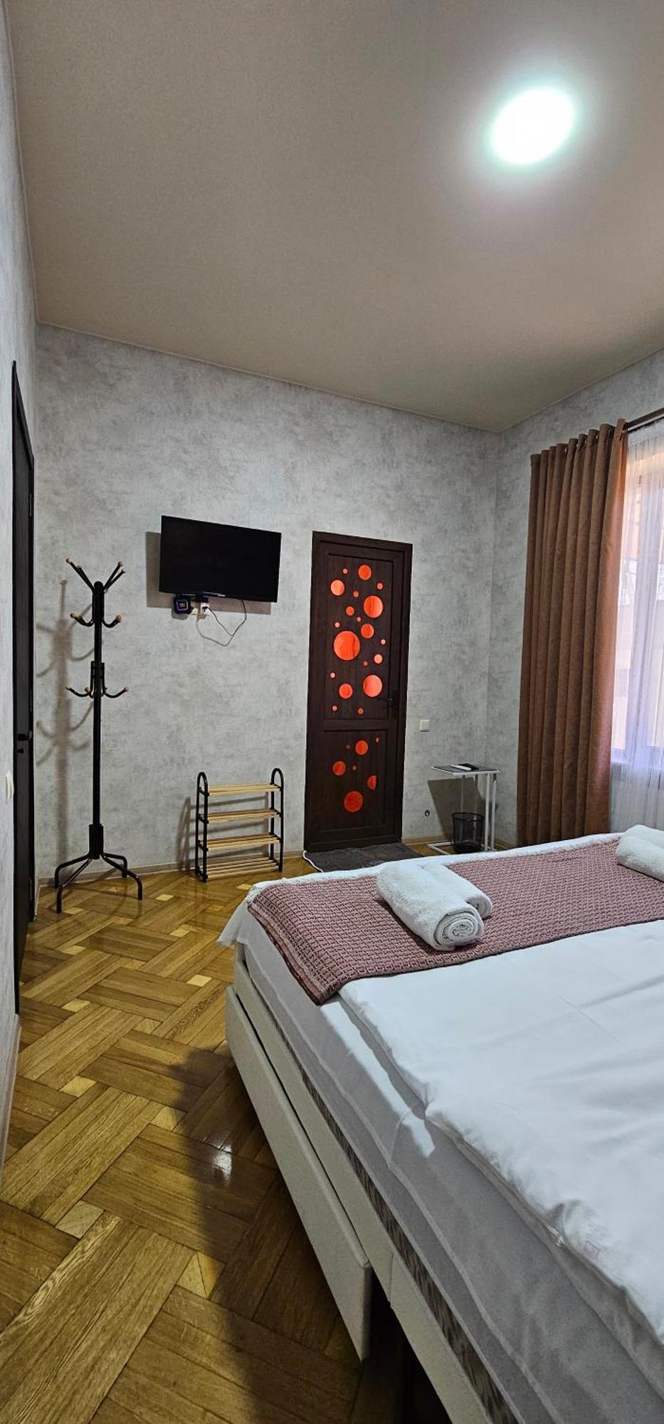Hotel Memory Basket Kutaisi Zewnętrze zdjęcie