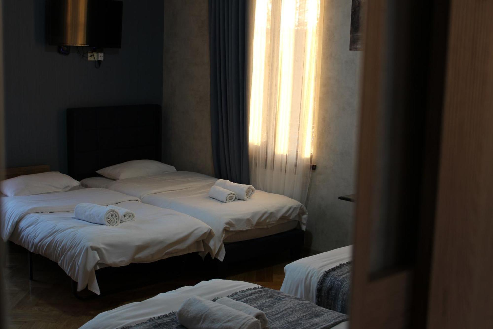 Hotel Memory Basket Kutaisi Zewnętrze zdjęcie