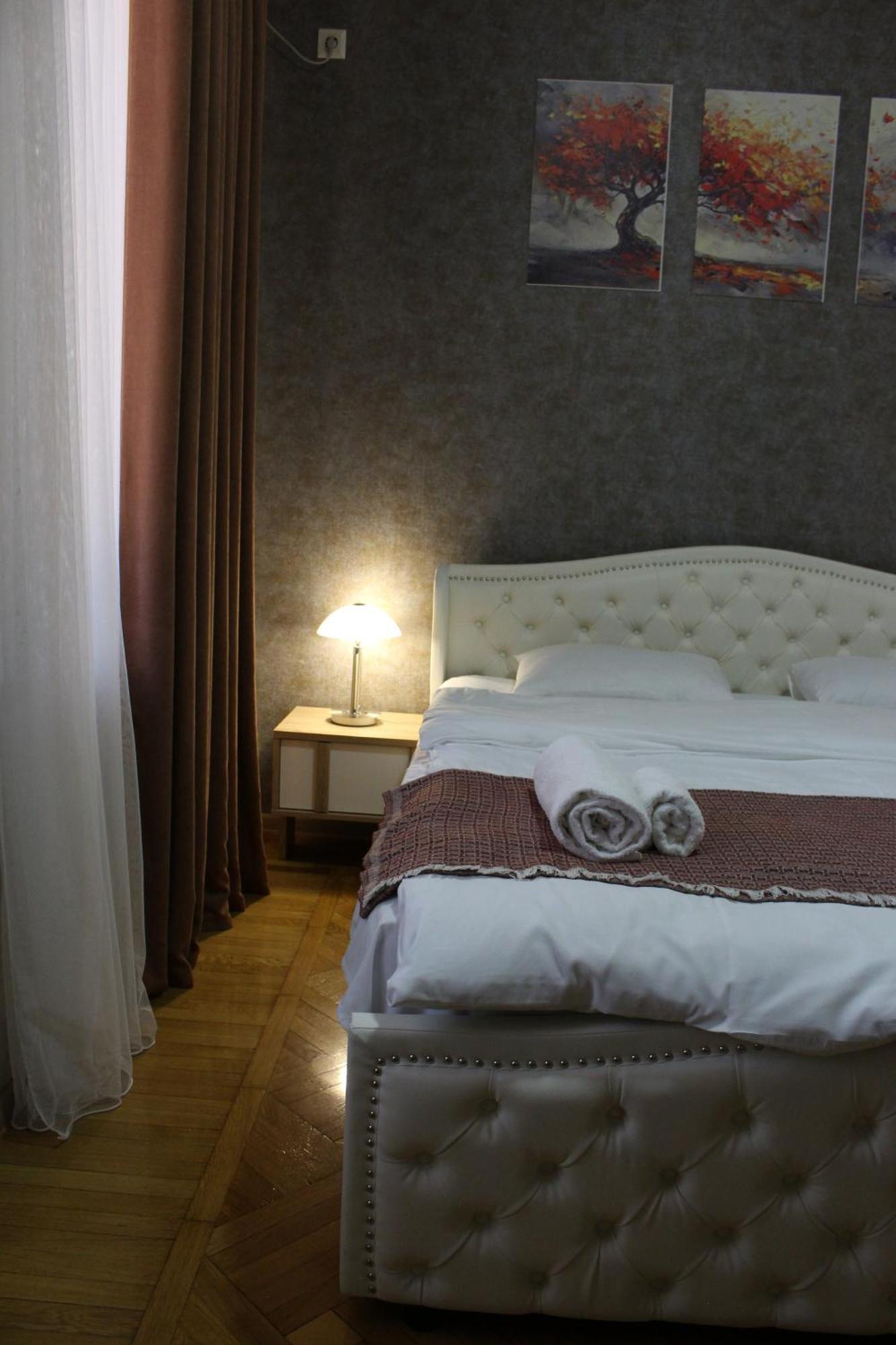 Hotel Memory Basket Kutaisi Zewnętrze zdjęcie